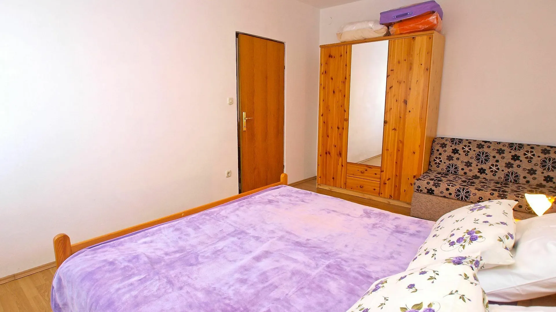 Apartments Lillies 1390 Valbandon